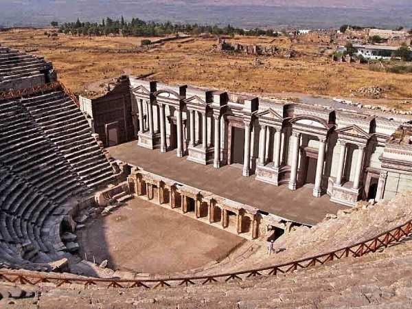 Древний театр в Хиераполисе
