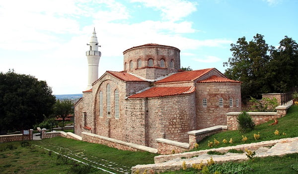 Маленькая церковь Святой Софии (мечеть Гази Сулеймана Паши), Кыркларели